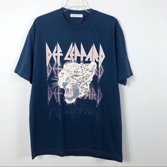 Daydreamer Tops - Daydreamer Def Leppard Tiger Tee in Navy